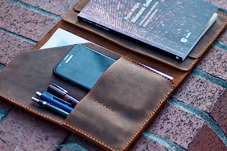 IPAD/MACBOOK KILIF - ORGANIZER