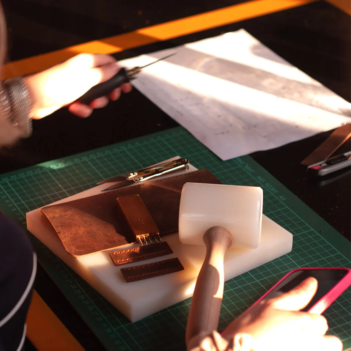 Temel Seviye Deri İşçiliği / Deri Workshop (4 saat)